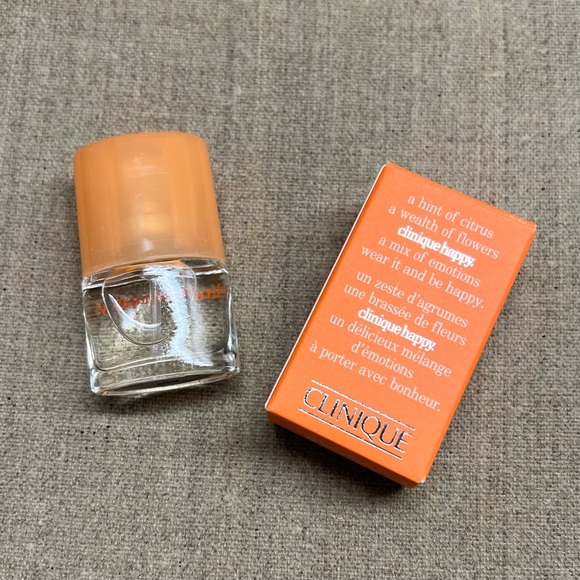 🎁3 for $30🎁 Clinique Happy Spray mini - Picture 2 of 6